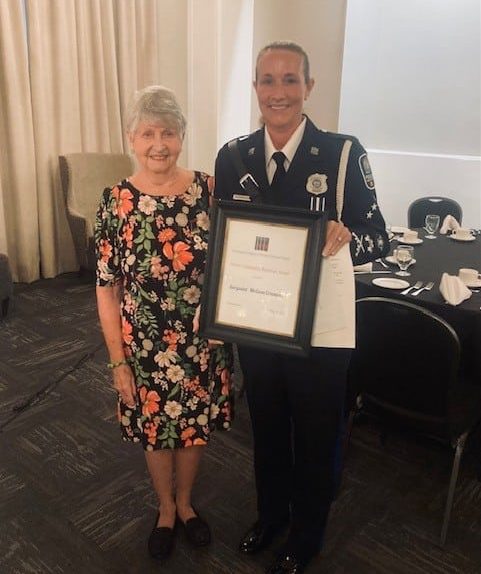 Sgt Craswell receives IODE Award